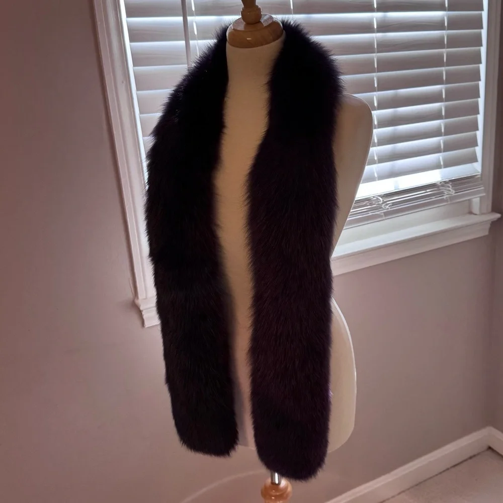 DKNY deep purple long fox fur boa velvet backed super fluffy ?genuine fur? - Picture 3 of 14